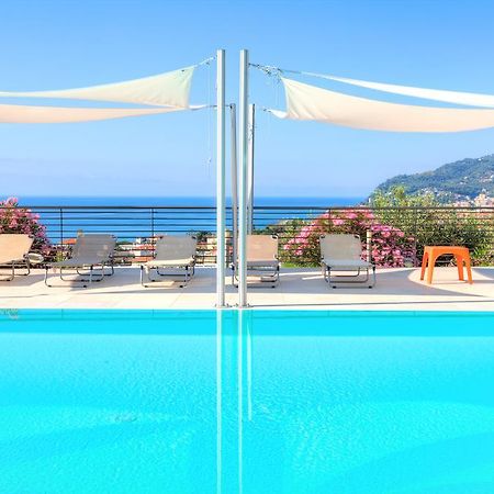 Appartamenti Villa Il Poggiolo Diano Marina Exterior foto